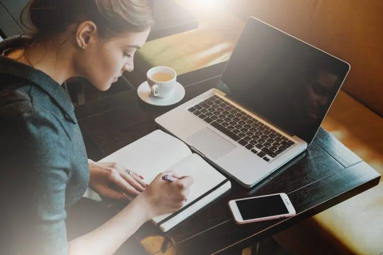 Student’s life is already filled with ups and downs. Throughout their academic life they are busy in taking lectures, attending classes, and meeting deadlines.