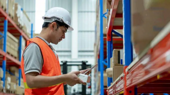 If you own or manage a trucking company, you likely know how challenging cash flow management can be. Waiting 30, 60, or 90 days for customers to pay their invoices can put a huge strain on your business