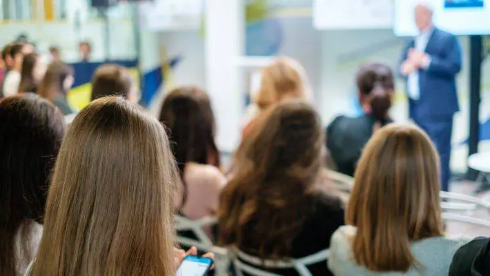 A student studying at City, University of London, has been crowned the winner of a Fintech scholarship, following a blog contest on the issues facing students in higher education.