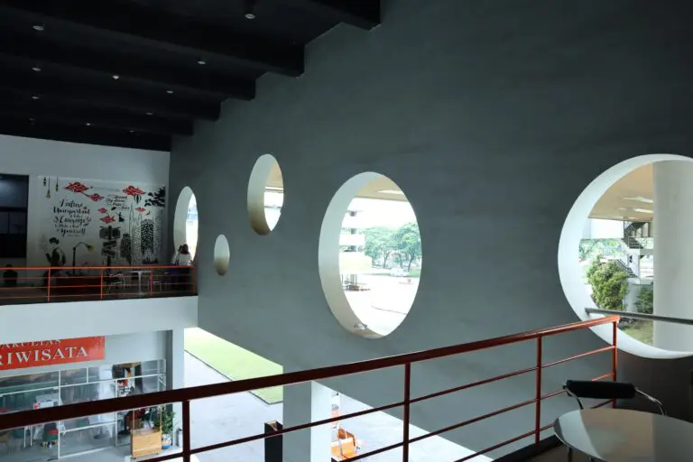 If you’ve considered installing a mezzanine floor or already have one, you’ll be aware that they can significantly improve the usage of your space.