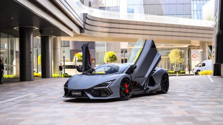 Renting a supercar is an expensive affair but in Dubai one can access them at competitive prices if booked from the right source and the right way.