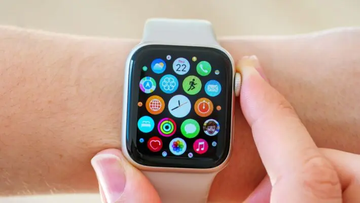 Discovering the perfect Apple Watch wristband for your active lifestyle can make all the difference in your fitness journey.