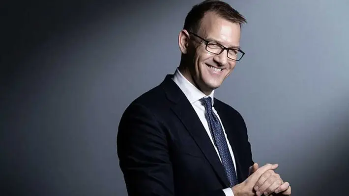 Royal Mail is set to pass out of British hands for the first time in its 500-year history, after ministers approved a £3.6bn sale to Czech billionaire Daniel Kretinsky, known in business circles as the “Czech sphinx”.
