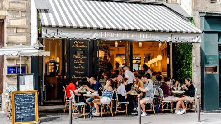 Establishing an enterprise in France is a profitable enterprise. The United States boasts a thriving economic system, strategic access to the European marketplace, and a skilled body of workers.