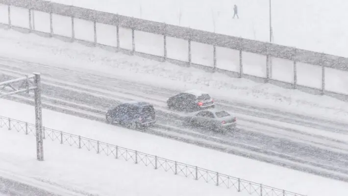 The Swedish winter with its frost and snowfall can have a negative impact on the condition of your car. After the harsh winter conditions, your car needs special attention.
