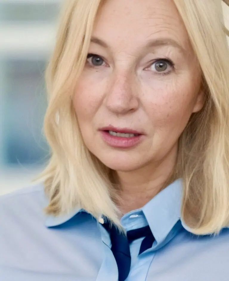 Anna Wilding stands out as a prominent American and global executive, an award-winning director, producer, and photographer whose influential contributions have significantly shaped the entertainment industry.