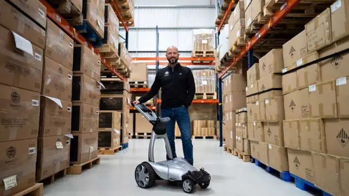 Mark Stewart of Stewart Golf quits the UK’s ‘export champions’ scheme, citing ‘anti-business’ Labour policies and a lack of optimism for small exporters.