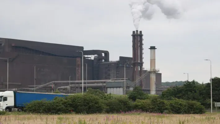Up to 2,700 jobs are at risk at British Steel’s Scunthorpe steelworks after its Chinese owner, Jingye Group, announced plans to shut down the site’s two remaining blast furnaces and scale back rolling mill operations.