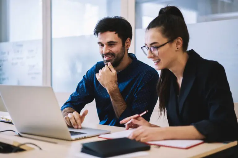 Young women now earn 9% more than men aged 16-24, reversing the UK’s gender pay gap. Discover how a “crisis of masculinity,” shrinking male-dominated industries and education shortfalls contribute to this stark shift.