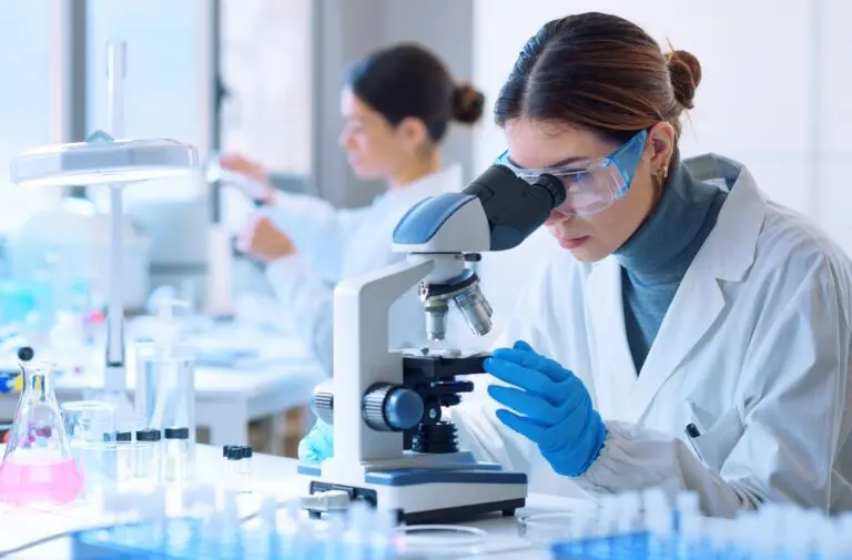 Carbon nanotubes are one-dimensional nanomaterials with amazing strength and excellent electrical and thermal conductivity.