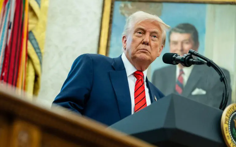 President Donald Trump has announced a new trade deal between the United States and the United Kingdom, marking what he described as a “historic day” for the transatlantic alliance. The agreement, unveiled on the 80th anniversary of VE Day, is the first major trade accord since the president introduced sweeping tariffs on dozens of trading partners earlier this year.