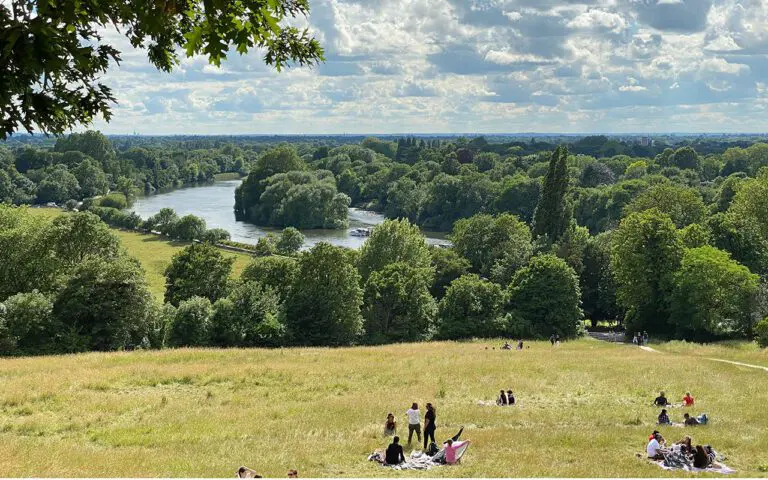 Retail sales surged 7% in April thanks to sunny weather and a late Easter, with sharp rises in DIY, gardening, and pub spending, according to BRC, KPMG and Barclays data.