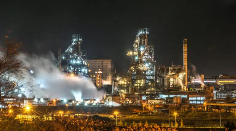 UK steelmakers have narrowly avoided being hit with a damaging 50% import tariff by the United States – for now – after President Trump signed an Executive Order confirming that the UK will remain under the existing 25% tariff while a new bilateral steel agreement is finalised.
