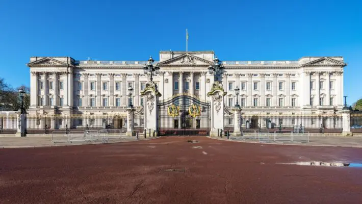 Monzo has been fined £21 million by the Financial Conduct Authority (FCA) after fraudsters were able to open bank accounts using clearly fake or implausible addresses — including Buckingham Palace and 10 Downing Street.