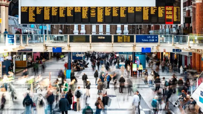 Business leaders’ confidence in the UK economy has fallen sharply, as the full impact of government tax increases and rising cost pressures begins to take hold, according to the latest data from the Institute of Directors (IoD).
