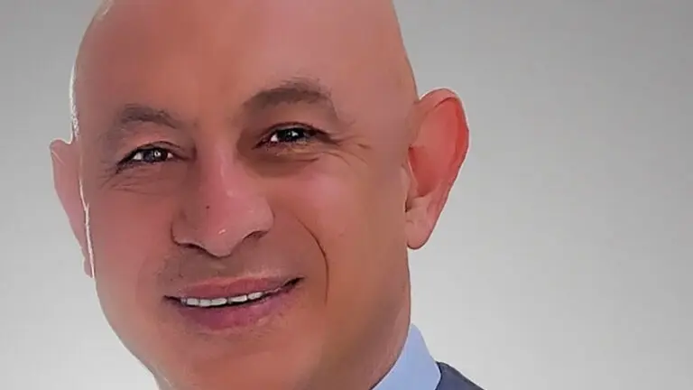 Armik Aghakhani, CPA is a respected financial professional and the founder of Chartered International LLP, a public accounting firm based in Los Angeles. Known for his integrity and sharp business sense, he has built a career defined by trust, resilience, and service.