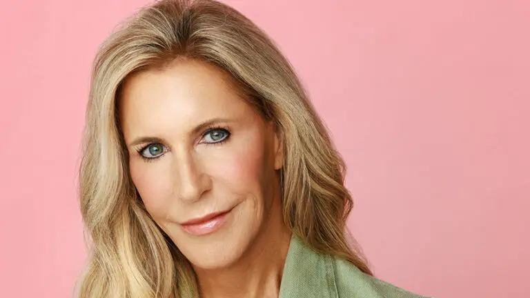 Bobbie Mangini is an actress, model, and community volunteer who brings both grit and grace to her career.