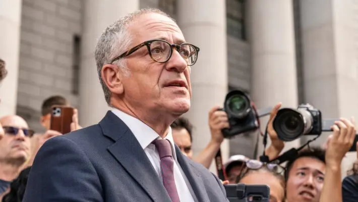 Kevin Maxwell, brother of Ghislaine Maxwell, is battling to avoid bankruptcy after being chased for nearly £600,000 linked to collapsed fund Fortress Capital Partners, which administrators say bore “all the hallmarks of a Ponzi scheme.”