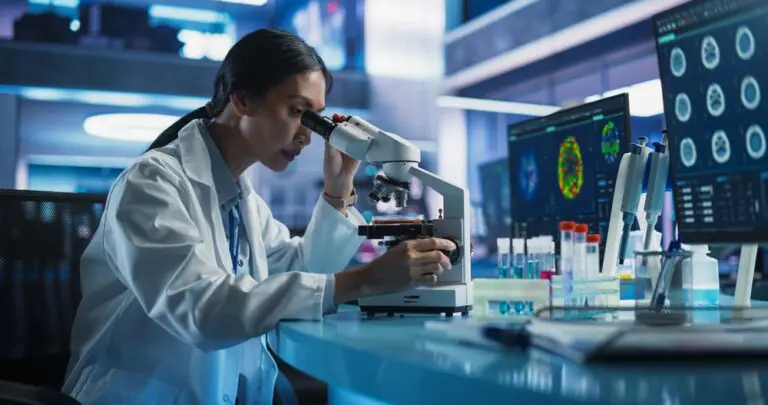 Britain’s ambitions to build a world-leading life sciences industry are being undermined by falling investment and mounting criticism from global pharmaceutical groups, according to a stark new report.