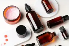 The cosmetics industry is constantly changing, influenced by what consumers want, sustainability objectives, and advancements in packaging technology.