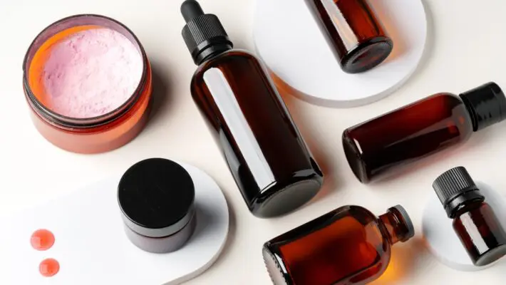 The cosmetics industry is constantly changing, influenced by what consumers want, sustainability objectives, and advancements in packaging technology.