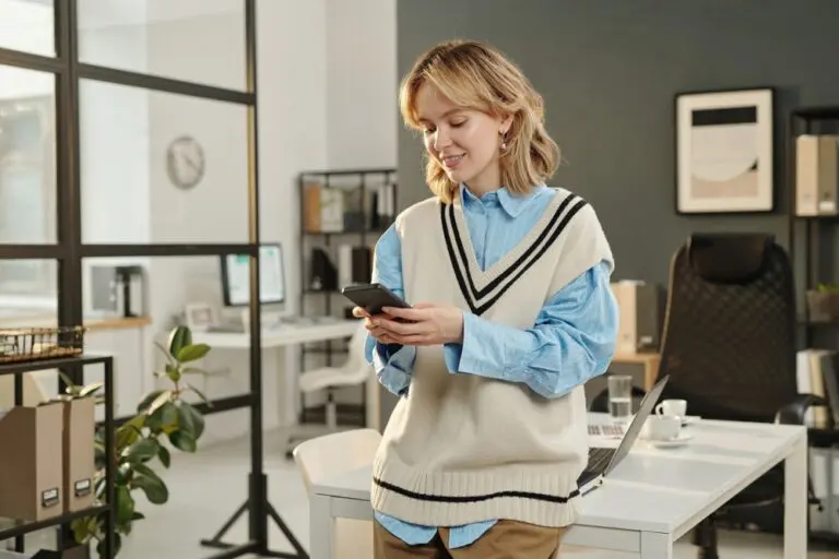 Europe’s youngest consumers are spearheading a growing shift towards refurbished smartphones, according to a new study that highlights changing attitudes to sustainable technology.