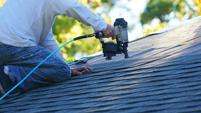 Done Right Roofing has built its reputation in Illinois by keeping a simple promise: be on time and put customers first. Founded in 2019 by Tiffany Wasso in Bridgeview, the company quickly became known for combining skilled craftsmanship with respect for people’s homes and businesses.