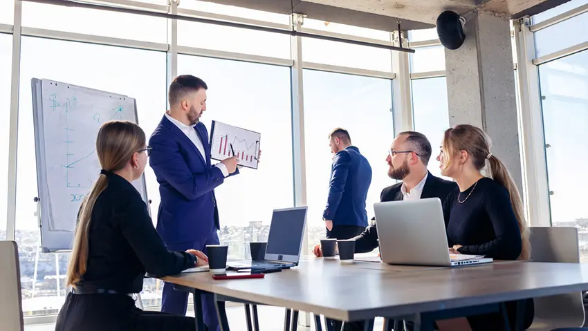Almost half of UK SMEs are optimistic about the year ahead, but cost pressures remain the biggest obstacle to growth, according to new research from Simply Asset Finance released ahead of the Autumn Budget.