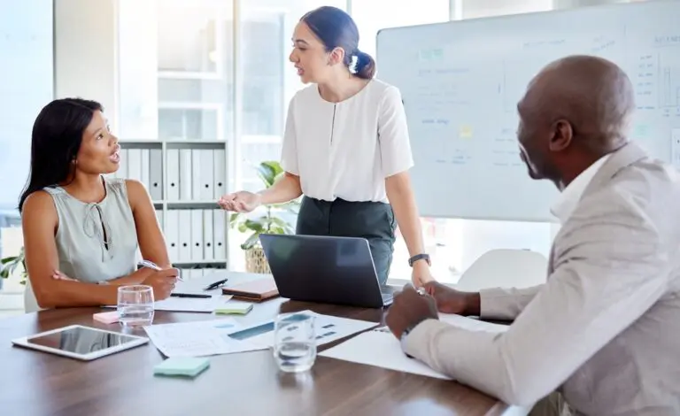 Female entrepreneurs across the UK are working longer hours, taking on second jobs and facing renewed financial strain as economic pressures mount, according to a major new study from Tide and everywoman.