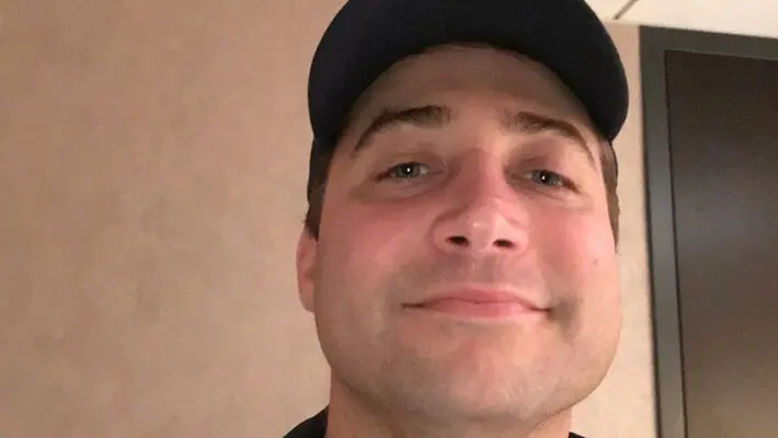 Jared Rudnick is a seasoned business leader with more than two decades of experience in the technology and manufacturing industry.