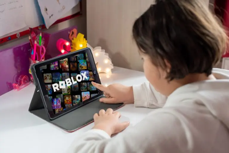 Looking for a game on Roblox is like trying to find a small thing in a really big pile of stuff. There are many games to choose from and some are a lot better than others.