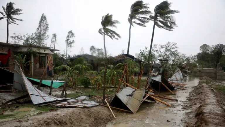 Pilot Adaptation Fortress in Satkhira district protects against both cyclones and extreme heat for 30 million residents