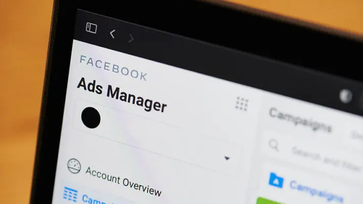 Facebook ads management often sounds easier than it is. Many businesses expect quick wins once ads go live. Pick an audience. Write an ad. Set a budget. Results should follow. After all, Facebook is one of the top three ROI drivers among marketers, according to a 2025 report.