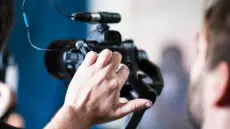 Businesses often see cameras as simple tools for catching bad actors. Modern tech turns lenses into powerful eyes for your daily business flow. It is a shift from simple security to deep operational insight.
