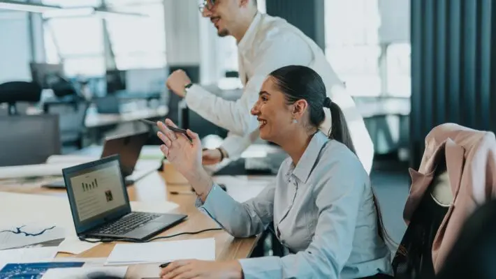 Most B2B marketing now pushes buyers towards self-service. Chatbots, automated email sequences and gated content do the heavy lifting, and a salesperson only appears at the very end, if at all. And for a lot of the journey, that's exactly what buyers want. But watch what happens at the decision point, and the picture shifts.