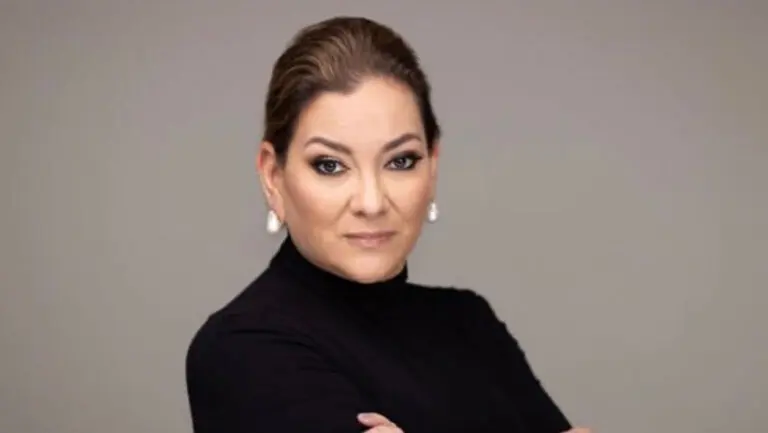 Pia Ferrari is a Honduran executive whose career has been shaped by leadership, communication and a strong commitment to serving her community.