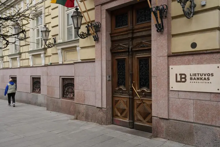 Lithuanian law allows a bank to freeze a suspicious transaction for a maximum of 10 business days without formal law-enforcement action. If your business account stays blocked longer than that, with no explanation and no evidence of a criminal investigation, courts have repeatedly ruled the freeze unlawful – and ordered the bank to return the funds plus interest.