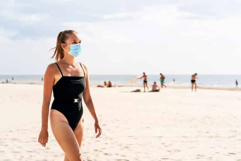 beach holiday during covid