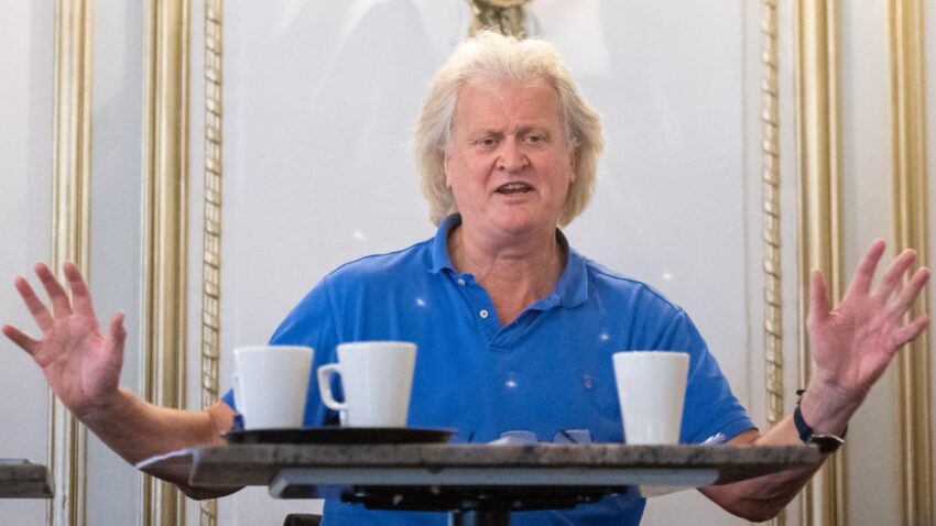 Tim Martin Weatherspoons