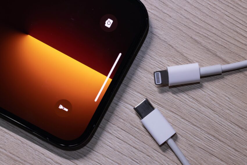 Britain will not follow EU ruling making USB C charging ports mandatory on all phones