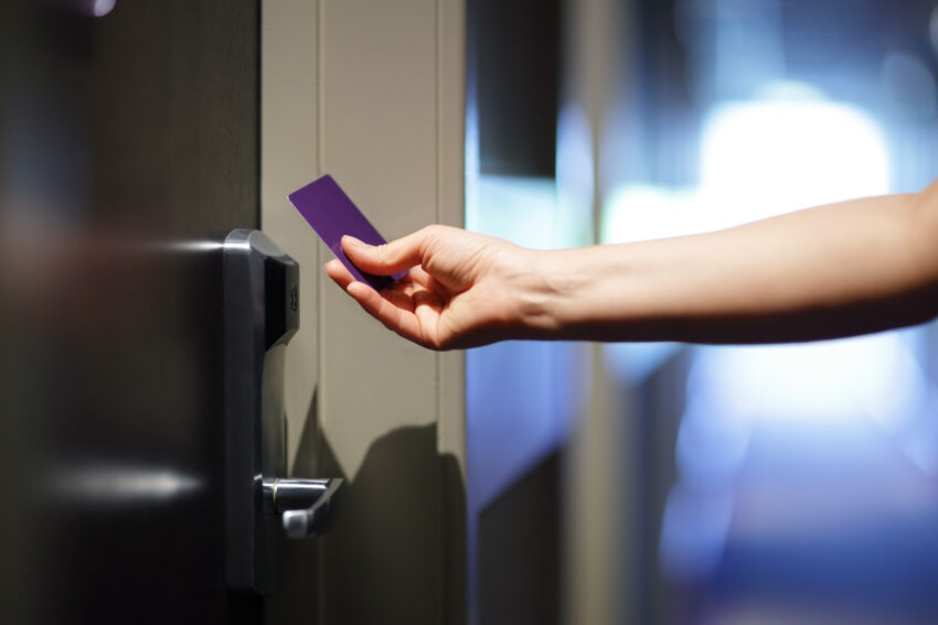 Opening,A,Hotel,Door,With,Keyless,Entry,Card