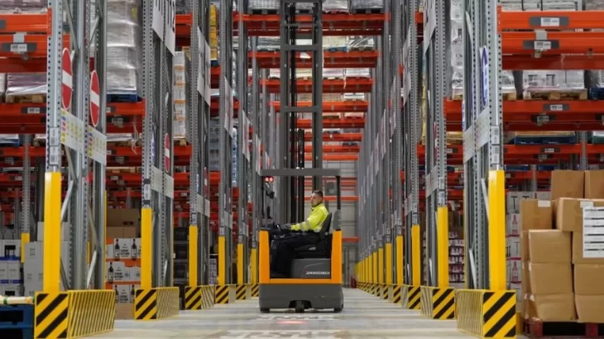German supermarket Lidl has opened its largest warehouse in the world, in Bedfordshire.