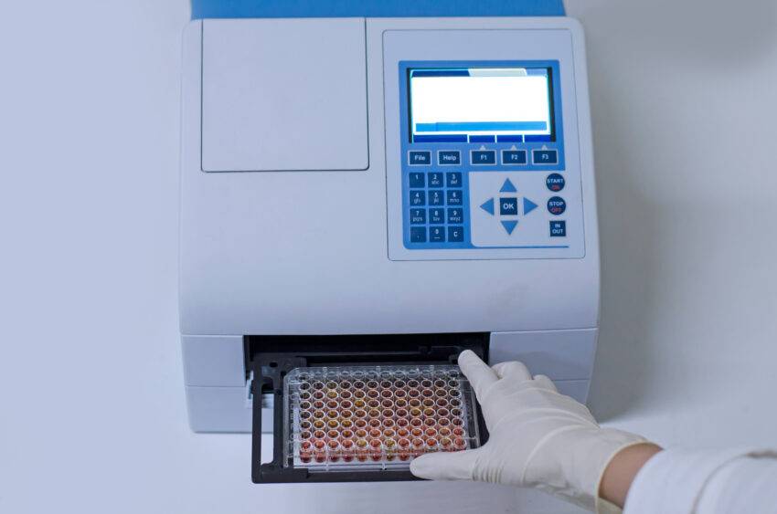 Microplate Reader