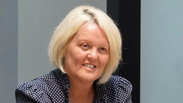 The UK data watchdog has apologised to former NatWest head Dame Alison Rose for suggesting she breached privacy laws following a probe into the closure of Nigel Farage's bank account.