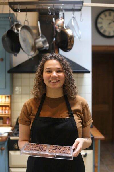 A luxury chocolate brand that started in its owner&rsquo;s home kitchen has successfully expanded into new premises after receiving advice and support from Business Gateway.&nbsp;&nbsp;
