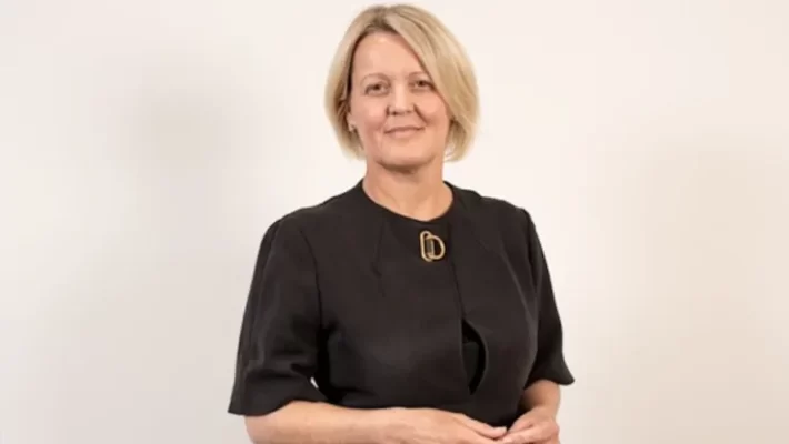 Natwest Group has cleared former chief executive of misconduct over the fallout of the Coutts debanking scandal.