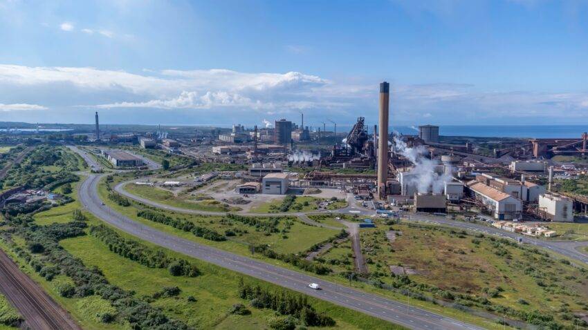 An expected announcement on the future of the country’s biggest steel plant has been delayed at the last minute, leaving the future of thousands of Welsh steelworkers in the balance.