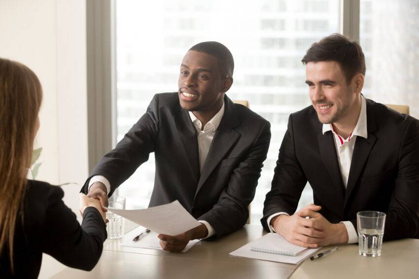 UK recruiters have warned the Bank of England of a dip in permanent hiring across UK businesses as organisations grapple with ongoing economic turbulence, according to a new report.