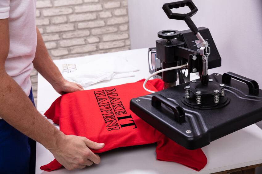 In a recent survey conducted by Clothes2order, a leading provider of personalised workwear in the UK, a staggering 93% of respondents expressed a preference for hiring independent contractors or smaller businesses when it comes to tradespeople. 