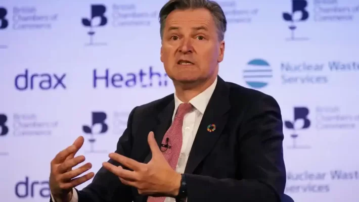Former Heathrow Airport CEO John Holland-Kaye has come under scrutiny after it was revealed that he received a record pay package amounting to £6.4 million, according to the airport's annual report.